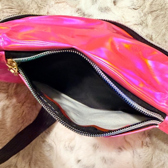 Amazon 80’s Style Hot Pink Fanny Pack - Picture 5 of 7